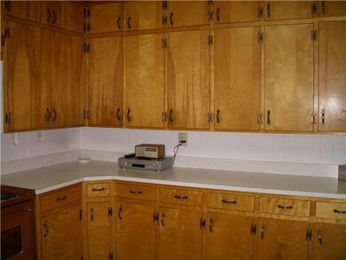 720 S Spring St, Manchester, TN 37355 - photo 3