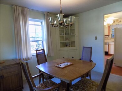 Dining room with corner built ins.