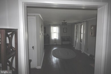 11424 Reisberg Ln, Marriottsville, MD 21104 - photo 7