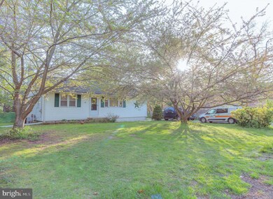 8 Lauffer Ln, Sewell, NJ 08080 - photo 2