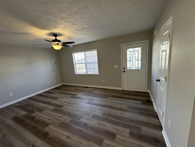 121 Oakdale St, Shelbyville, TN 37160 - photo 7