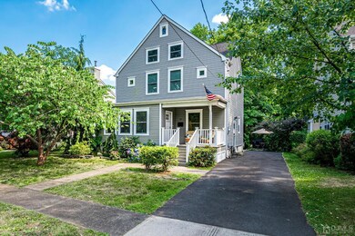 21 Juniper St, Metuchen, NJ 08840 - photo 2