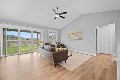 801 E Bellows, Derby, KS 67037 - photo 4