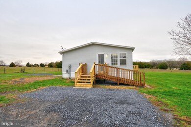 413 Misty Hill Ln, Berryville, VA 22611 - photo 6