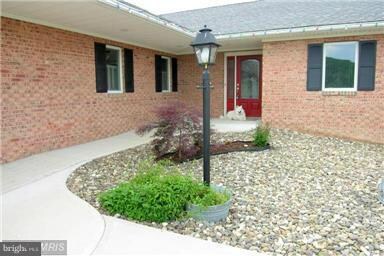 53 Rickenbacker Ct, Petersburg, WV 26847 - photo 2