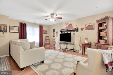 1068 Matthew Ct, Hagerstown, MD 21742 - photo 4