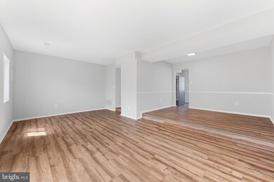 7753 Quail Run Ln, Manassas, VA 20109 - photo 5