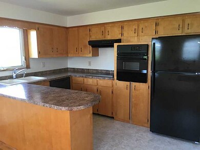 95 Kay Blvd, Newport, RI 02840 - photo 3