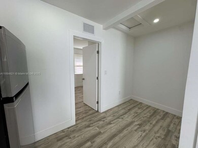 885 SW 29th Ave unit 4, Miami, FL 33135 - photo 5