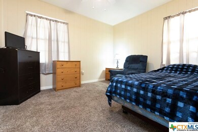 1004 Phil Ave, Copperas Cove, TX 76522 - photo 4