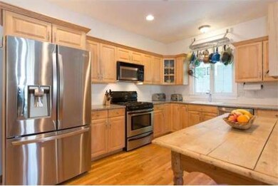 34 Lake St unit A, Arlington, MA 02474 - photo 4