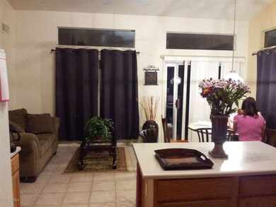 Dining/Breakfast Room