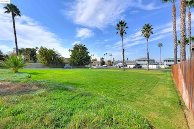 1609 Willow Lake Rd, Discovery Bay, CA 94505 - photo 3