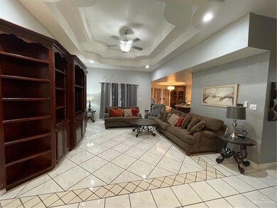 1418 Mackenzie Dr, Weslaco, TX 78596 - photo 3