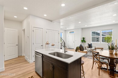 1044 E 1930 S, Daniel, UT 84032 - photo 4