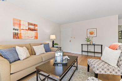 38623 Cherry Ln unit 148, Fremont, CA 94536 - photo 6