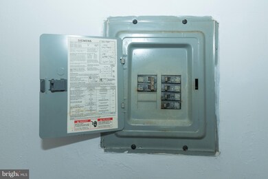 3814 W Cold Spring Ln, Baltimore, MD 21215 - photo 3