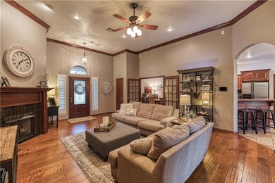 3502 W 7th St, Elk City, OK 73644 - photo 4