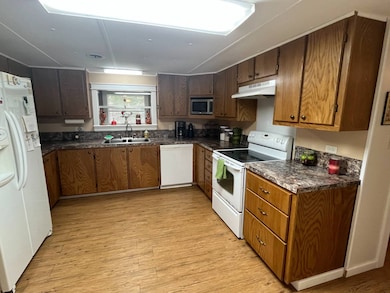 568 Hess Rd unit Tracts 1 and 2, Zwolle, LA 71486 - photo 6