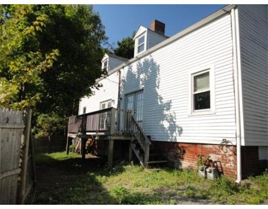 7 Currier St, Amesbury, MA 01913 - photo 2