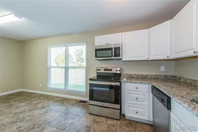 1167 Musket Dr, Saint Charles, MO 63304 - photo 5