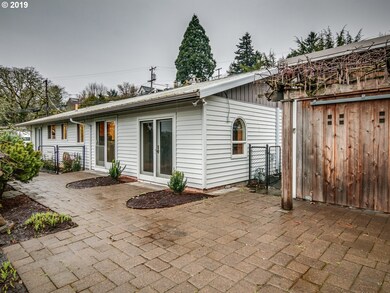 4711 Falls View Ave, West Linn, OR 97068 - photo 5