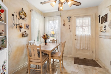 unlisted-address, Chicago, IL 60646 - photo 7