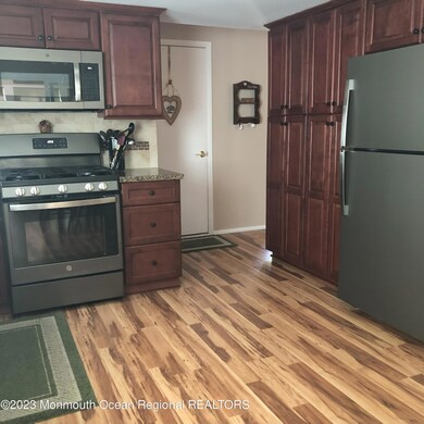 31 Sheffield Dr, Forked River, NJ 08731 - photo 5