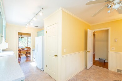 15 Oldox Rd, Delmar, NY 12054 - photo 7