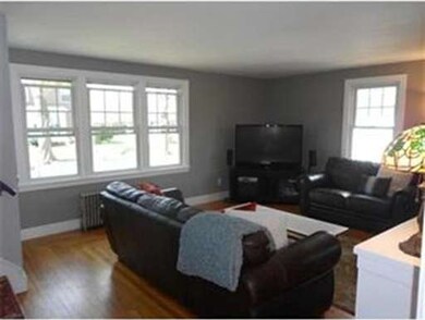 35 Dresser Ave, Chicopee, MA 01013 - photo 2