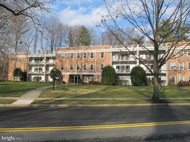 3535 Chevy Chase Lake Dr unit 307, Chevy Chase, MD 20815 - photo 2