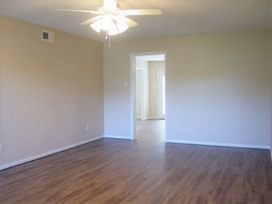 14252 Misty Meadow Ln, Houston, TX 77079 - photo 6