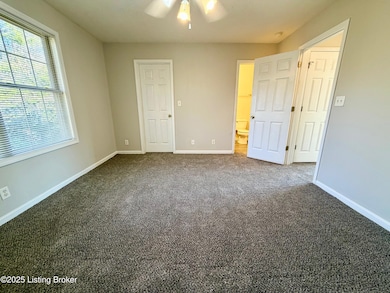 901 Somerset Ct, Sellersburg, IN 47172 - photo 5