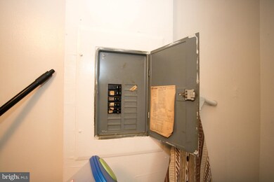 1214 N Stricker St, Baltimore, MD 21217 - photo 7