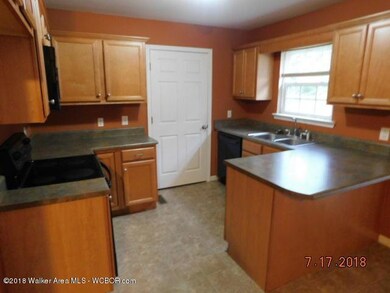 1135 Deans Ferry Rd, Hayden, AL 35079 - photo 6