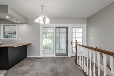 2817 Wahoo Dr, New Albany, IN 47150 - photo 5