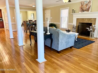 CB756FA9-7B6C-427D-8360-3AF9B27CF955