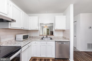 11203 Kensington Place, Fredericksburg, VA 22407 - photo 6