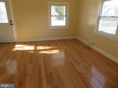 266 Nassau Ave, Paulsboro, NJ 08066 - photo 7