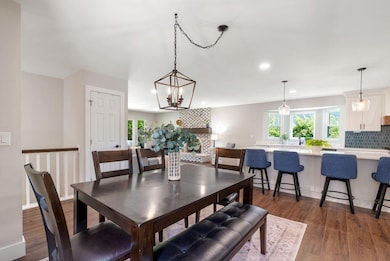 Kitchen/Dining Area