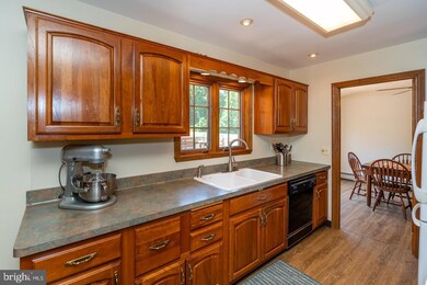 4742 Beck Rd, Emmaus, PA 18049 - photo 7