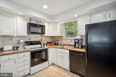 1328 Bullens Ln, Woodlyn, PA 19094 - photo 6