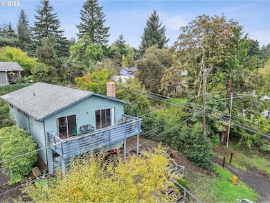 1834 SW Miles St, Portland, OR 97219 - photo 3