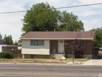 1053 E 10600 S, Sandy, UT 84094 - photo 2