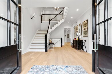 6 Perkley Ln Greenwich CT-large-007-052-