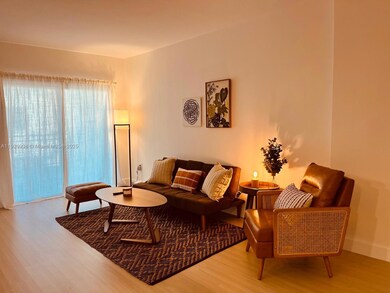 120 S Douglas Rd unit 302, Coral Gables, FL 33134 - photo 2