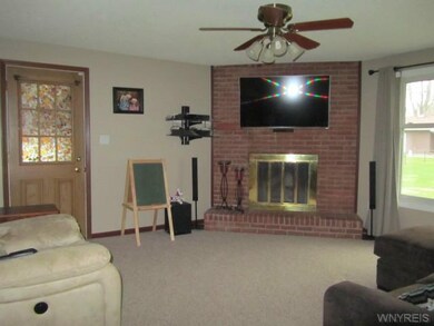 776 Westbrook Dr, North Tonawanda, NY 14120 - photo 3