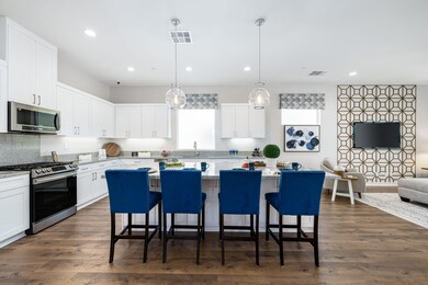 10-web-or-mls-JT48912McConnell-12