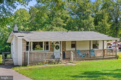 8006 Oak St, Manassas, VA 20111 - photo 2