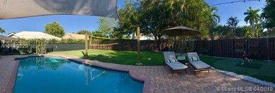 9628 Sugar Pines Ct, Davie, FL 33328 - photo 4